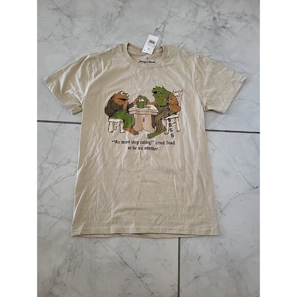 Frog and Toad Size Small Men’s Beige T-Shirt Tee Crewneck Graphic Print - Picture 2 of 5